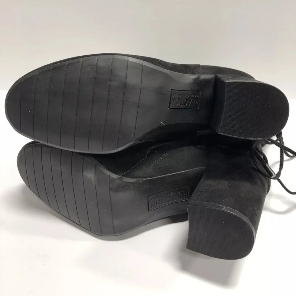 Kenneth Cole Women’s Corie Lace-Up Black Boots, Size 9 M